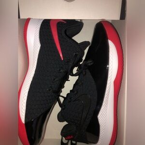 Men’s Nike LeBron Witness 3 Premium basketball shoe